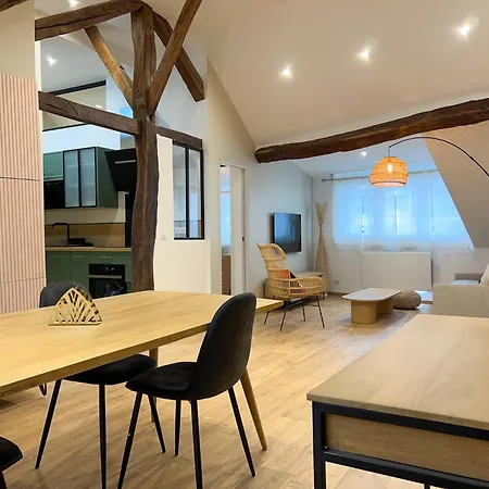 Beautilful Flat In Germain En Laye * 圣日耳曼昂莱